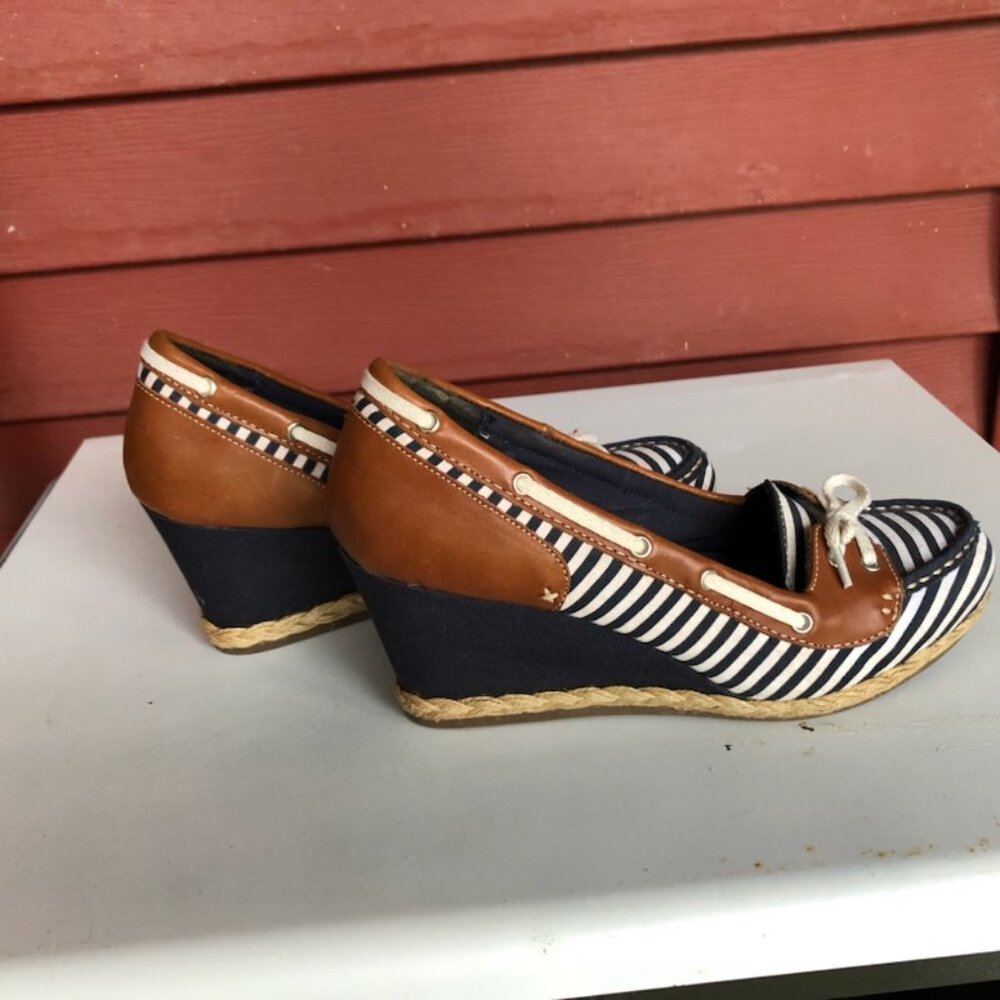 Dr. Scholl's blue and white nautical wedge espadrilles, size 8.5 - Picture 2 of 7